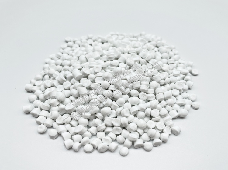 pvc塑膠顆（kē）粒